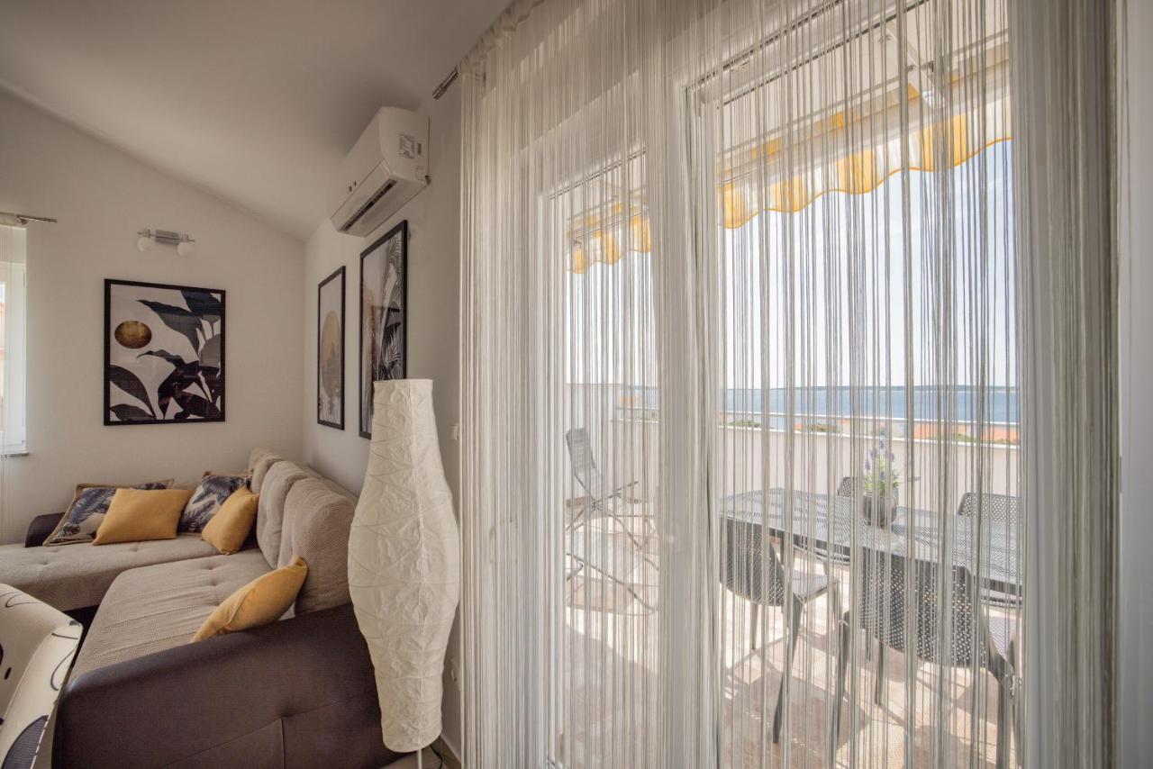 Chill 4 Real Sea View Mandre Apartment Bagian luar foto